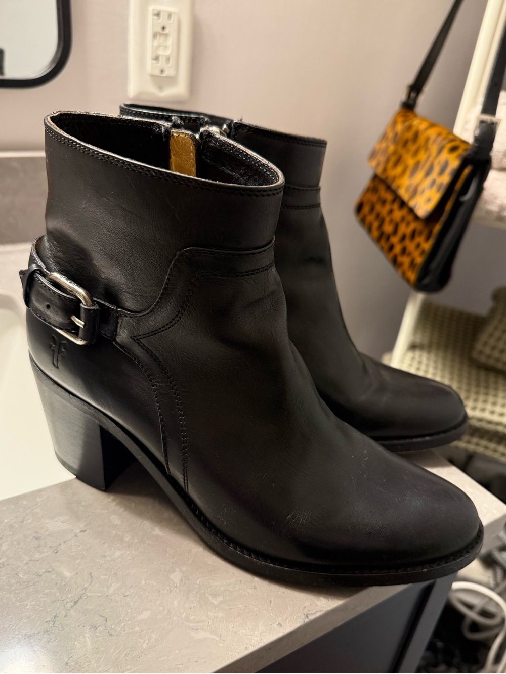 Frye Janis Shield Western size 8 Black Leather Ankle Booties Buckle stack heel